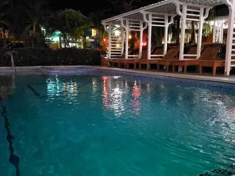 Viola's Place Apartment Hotel